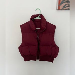 Crop maroon puffy vest